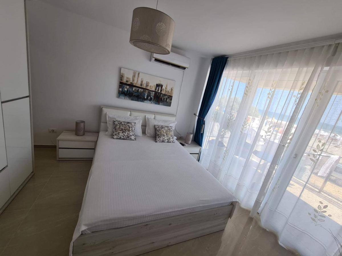 Appartement Briza Pe Promenada à Năvodari Extérieur photo