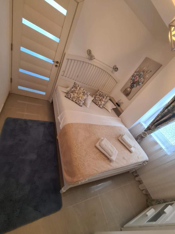 Appartement Briza Pe Promenada à Năvodari Extérieur photo