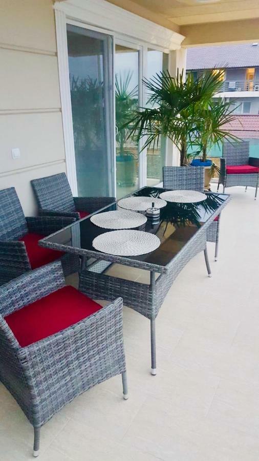 Appartement Briza Pe Promenada à Năvodari Extérieur photo