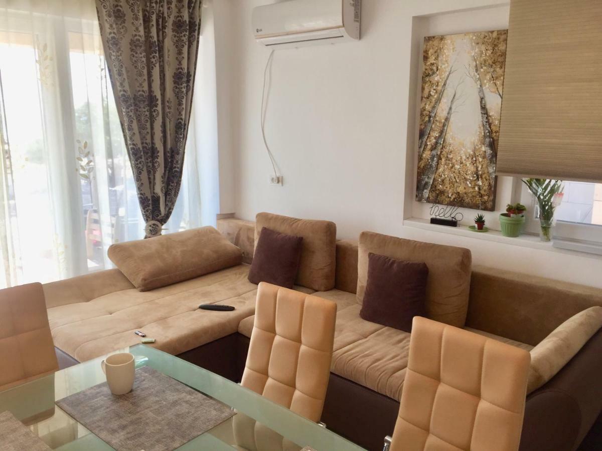Appartement Briza Pe Promenada à Năvodari Extérieur photo